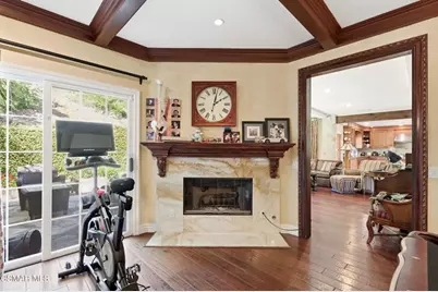 30075 Triunfo Drive, Agoura Hills, CA 91301 - Photo 18