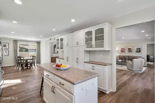 1682 Elmsford Pl, Westlake Village, CA 91361 - Photo 8