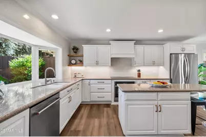 1682 Elmsford Place, Westlake Village, CA 91361 - Photo 12