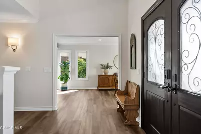 1682 Elmsford Place, Westlake Village, CA 91361 - Photo 4