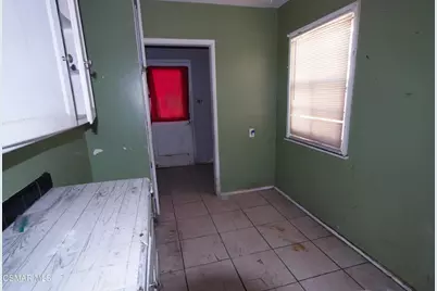 17740 Vanowen Street, Reseda, CA 91335 - Photo 12