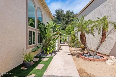 885 Congressional Road, Simi Valley, CA 93065 - Photo 38