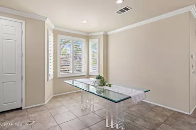 201 Via Antonio, Newbury Park, CA 91320 - Photo 10