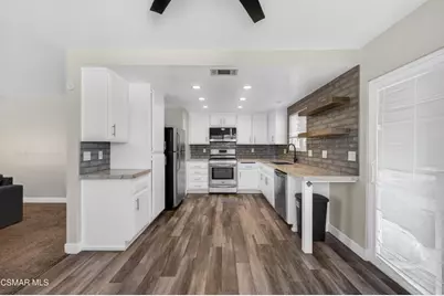 29121 Avenida De Las Flores, Menifee, CA 92584 - Photo 10