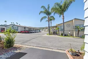 195 Tierra Rejada Road, Simi Valley, CA 93065 - Photo 28