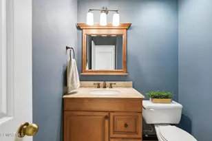 2280 Meadowside Dr, Thousand Oaks, CA 91362 - Photo 14