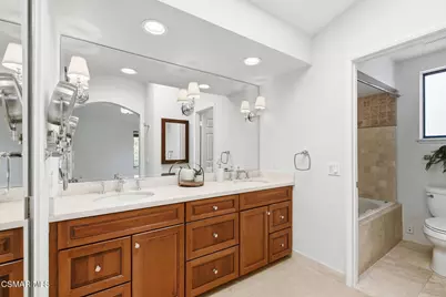 2280 Meadowside Drive, Thousand Oaks, CA 91362 - Photo 18