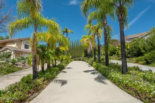 2280 Meadowside Dr, Thousand Oaks, CA 91362 - Photo 2