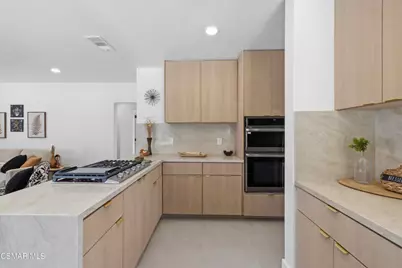 1446 N Rose Street, Burbank, CA 91505 - Photo 8