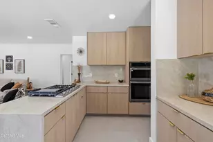 1446 N Rose St, Burbank, CA 91505 - Photo 8