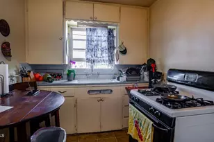 605 Lincoln Ave, Bakersfield, CA 93308 - Photo 20