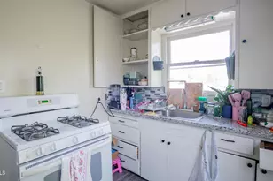 605 Lincoln Ave, Bakersfield, CA 93308 - Photo 24