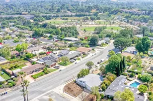 886 Yorkshire Ave, Thousand Oaks, CA 91360 - Photo 40