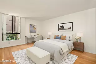 7826 Topanga Canyon Blvd, Canoga Park, CA 91304 - Photo 22