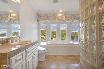 7111 Los Coyotes Place, Camarillo, CA 93012 - Photo 36