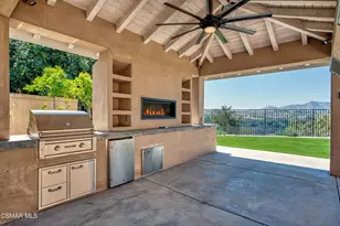 2103 Valleyfield Ave, Thousand Oaks, CA 91360 - Photo 74