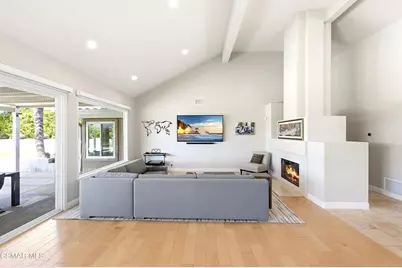 2103 Valleyfield Avenue, Thousand Oaks, CA 91360 - Photo 4