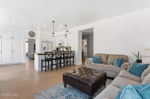 947 Meadowlark Dr, Fillmore, CA 93015 - Photo 16