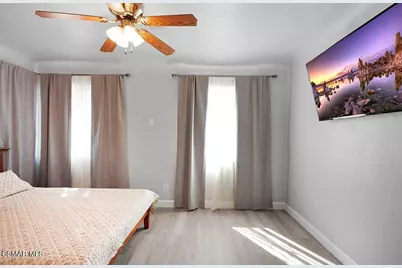 350 S Oildale Drive, Bakersfield, CA 93308 - Photo 18