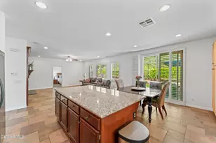21815 Denise Ln, Saugus, CA 91390 - Photo 10