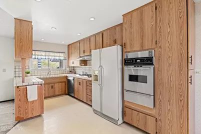 4477 Hempstead Street, Simi Valley, CA 93063 - Photo 8