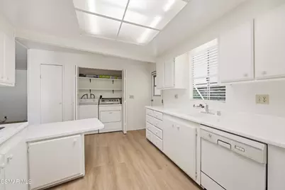 141 La Fortuna, Newbury Park, CA 91320 - Photo 14