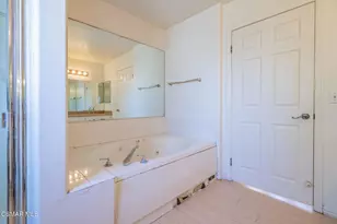 9245 Woodman Ave, Arleta, CA 91331 - Photo 22