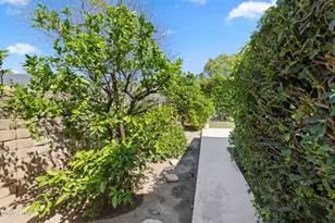 2050 Cheam Ave, Simi Valley, CA 93063 - Photo 20