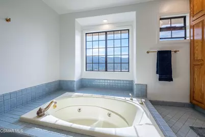 11300 Highridge Court, Camarillo, CA 93012 - Photo 38