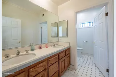 11300 Highridge Court, Camarillo, CA 93012 - Photo 50