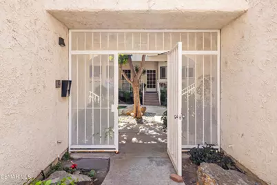 3354 Darby Street #313, Simi Valley, CA 93063 - Photo 4
