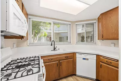 3354 Darby Street #313, Simi Valley, CA 93063 - Photo 12