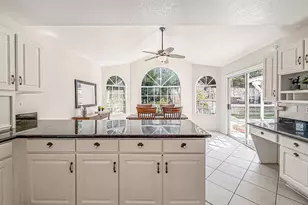 3195 N Geronimo Ave, Simi Valley, CA 93063 - Photo 12