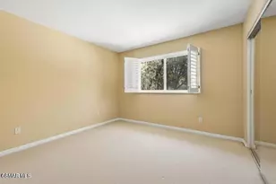 24587 Lola Ln, Newhall, CA 91321 - Photo 38