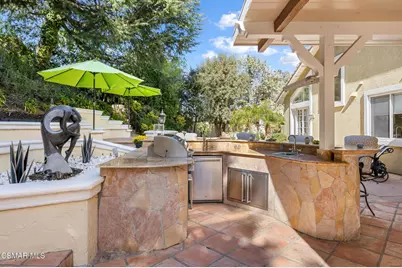 24587 Lola Lane, Newhall, CA 91321 - Photo 10