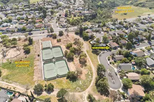 758 Silver Cloud St, Thousand Oaks, CA 91360 - Photo 36