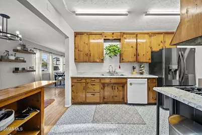 8075 Fruitvale Avenue, Moorpark, CA 93021 - Photo 14