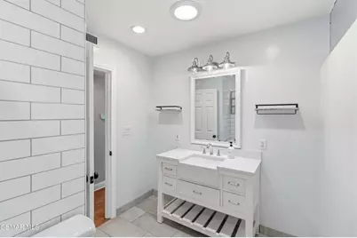 1881 Wellesley Drive, Thousand Oaks, CA 91360 - Photo 32