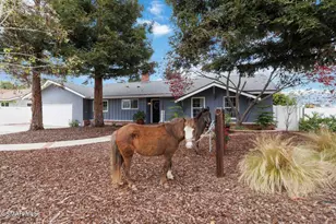 1881 Wellesley Dr, Thousand Oaks, CA 91360 - Photo 2