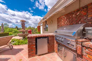 206 Rangely Ct, Simi Valley, CA 93065 - Photo 40