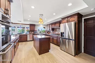 206 Rangely Ct, Simi Valley, CA 93065 - Photo 14