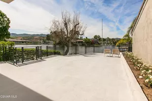 32164 Beachlake Ln, Westlake Village, CA 91361 - Photo 16