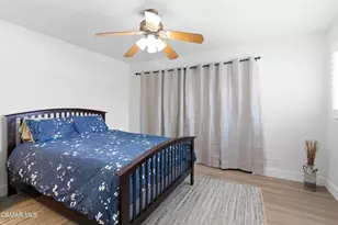 1091 Haven Ave, Simi Valley, CA 93065 - Photo 18