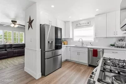 1091 Haven Avenue, Simi Valley, CA 93065 - Photo 10