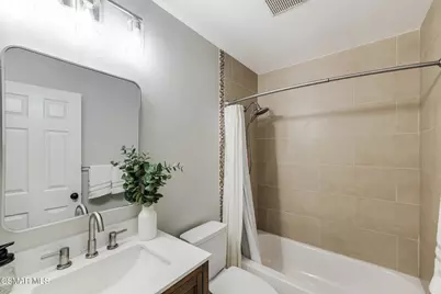 12202 Willow Hill Drive, Moorpark, CA 93021 - Photo 22