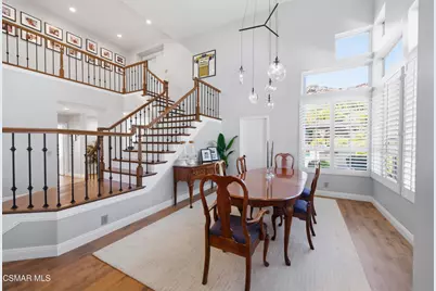 3049 Shadow Hill Circle, Thousand Oaks, CA 91360 - Photo 6