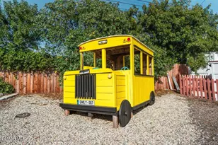 653 Calle Clavel, Thousand Oaks, CA 91320 - Photo 14