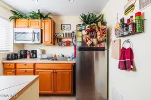 653 Calle Clavel, Thousand Oaks, CA 91320 - Photo 34