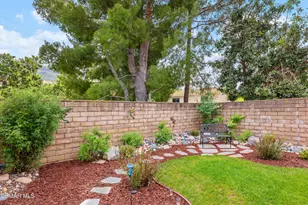 30130 Leticia Ct, Agoura Hills, CA 91301 - Photo 2