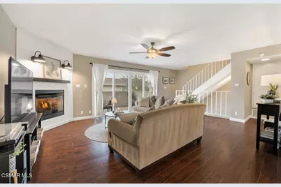 749 Warwick Avenue, Thousand Oaks, CA 91360 - Photo 10